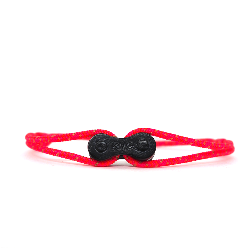 Bracelet upcyclé chaîne de vélo rose Pyrénées
